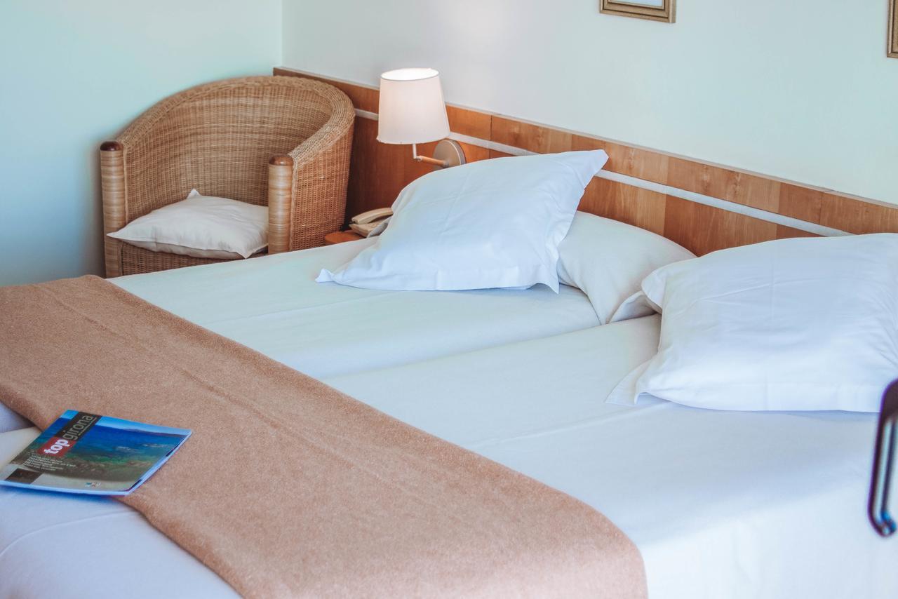 Hotel Ancora Palamós Extérieur photo
